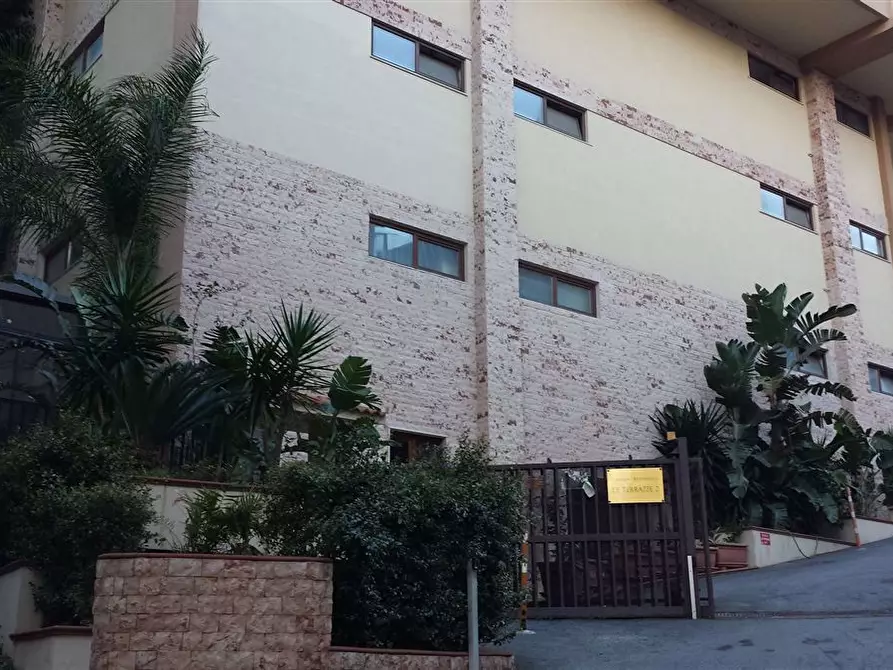 Immagine 1 di Appartamento in vendita  in Viale Principe Umberto, 21 a Messina