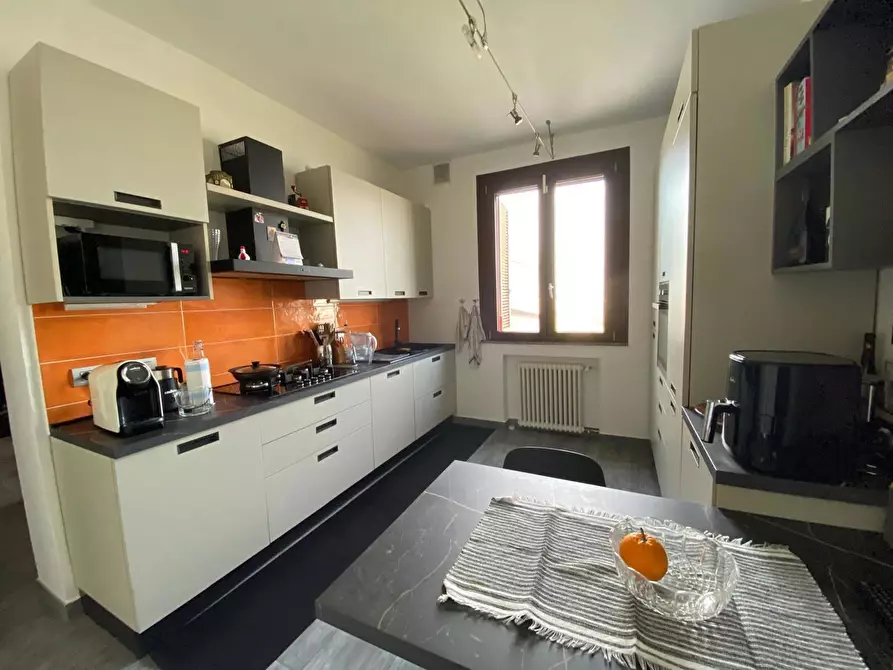 Immagine 12 di Appartamento in vendita  in Via fratelli basini a Forli'
