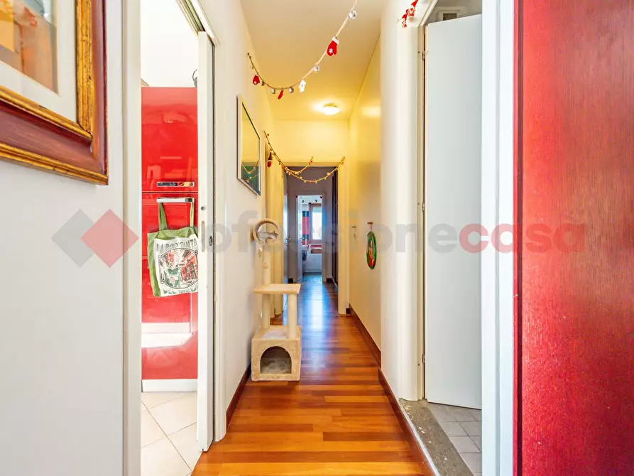 Immagine 20 di Appartamento in vendita  in Via Trasaghis, 11 a Roma