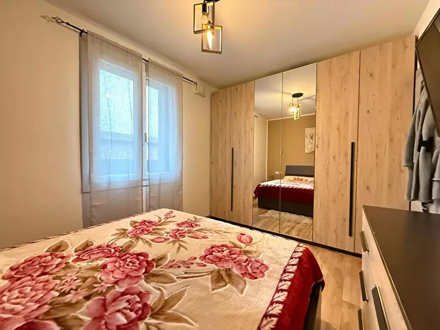 Immagine 13 di Appartamento in vendita  in Via CAVOUR, SNC a Trenzano