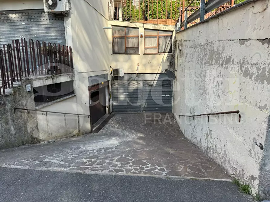 Immagine 1 di Appartamento in vendita  in Via Petrioli, 10 a Roma