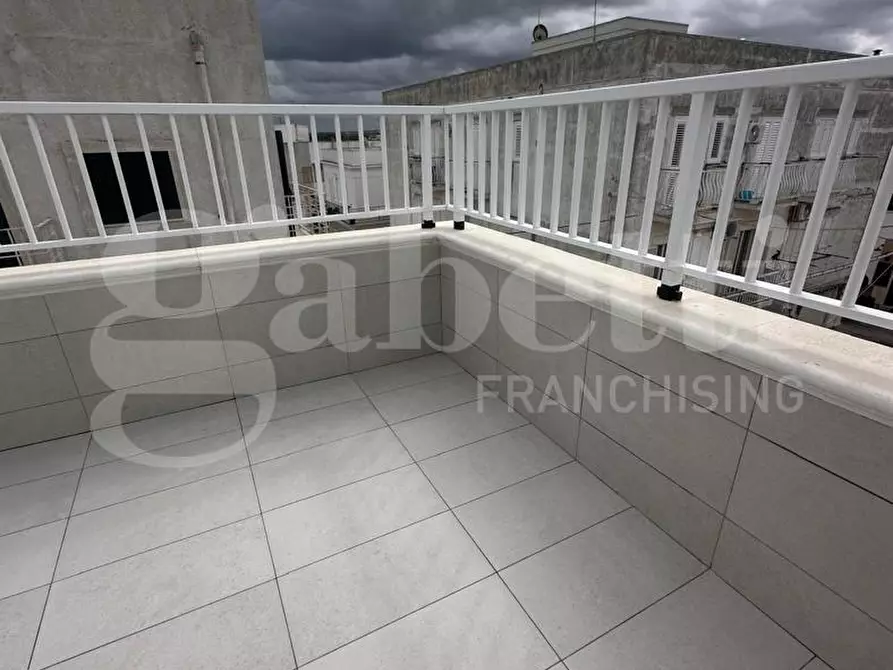 Immagine 18 di Casa indipendente in vendita  in Viale Eliseo de Loduno a Ostuni