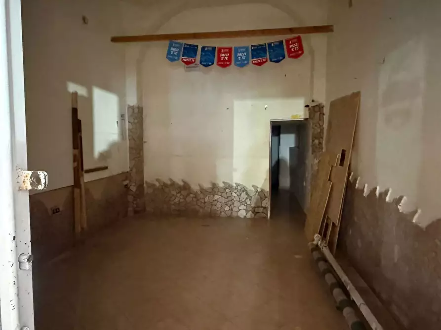 Immagine 7 di Negozio in affitto  in Via Bruno Buozzi, 9 a San Giorgio A Cremano