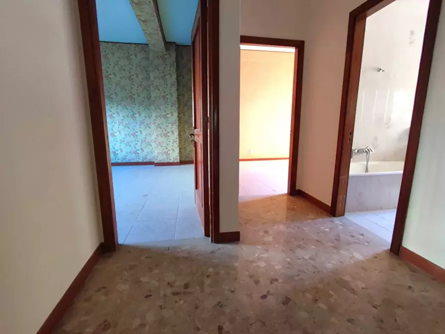 Immagine 13 di Appartamento in vendita  in Via Castiglione a San Severo