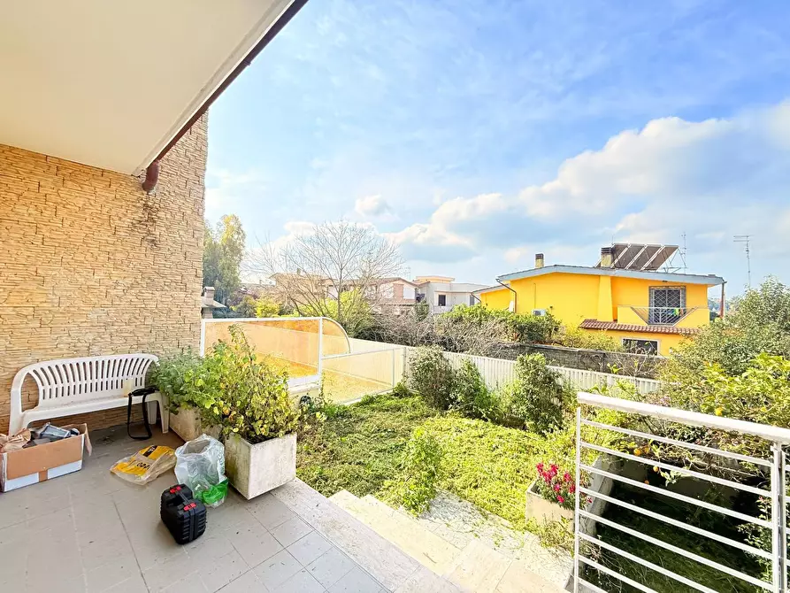 Immagine 34 di Appartamento in vendita  in Via BarzanÃ², 59 a Roma