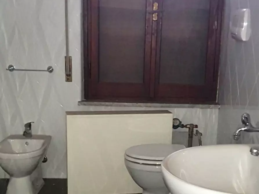 Immagine 13 di Appartamento in vendita  in Piazza Vittorio Veneto, 20 a Palermo