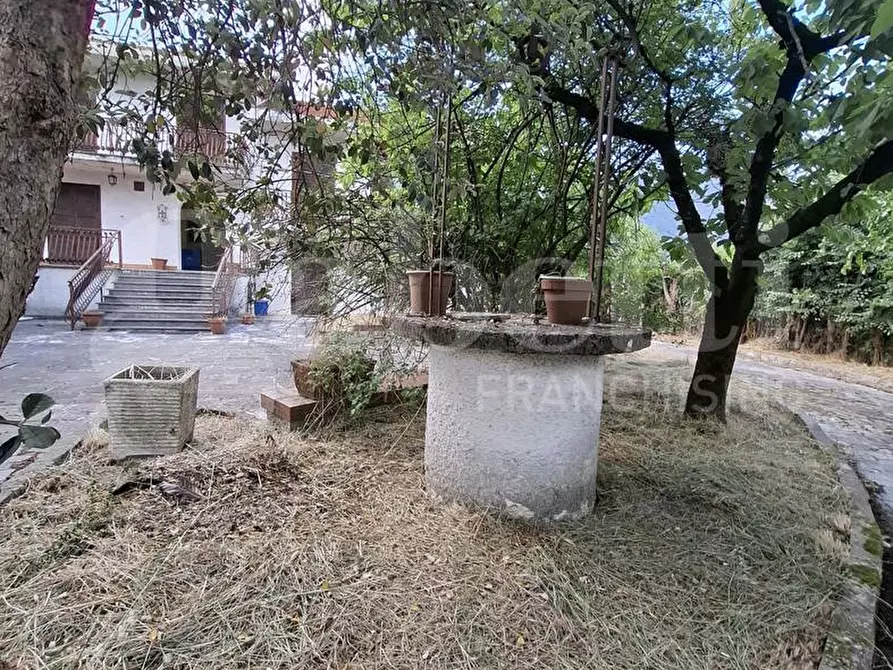 Immagine 3 di Villa in vendita  in Via Salceto, 12 a Sora