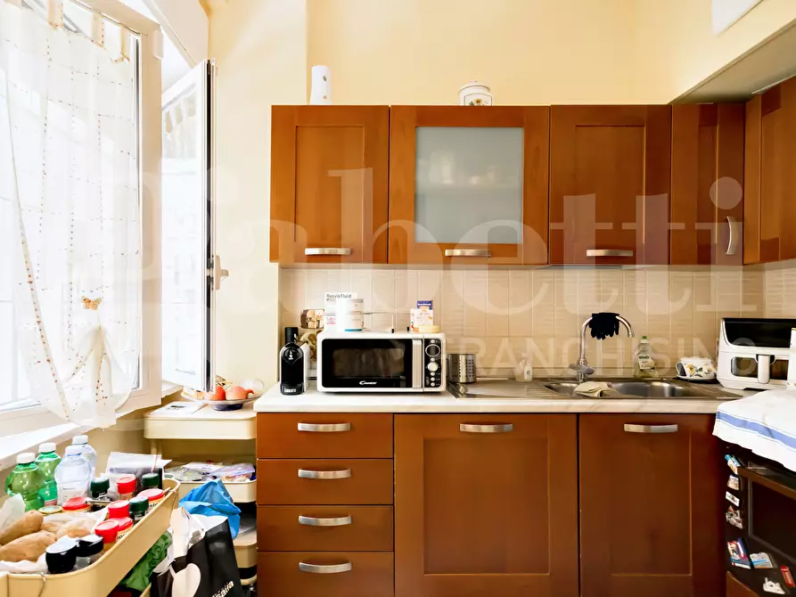 Immagine 19 di Appartamento in vendita  in Via Lucio II a Roma
