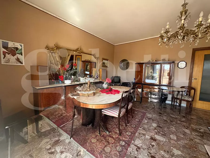 Immagine 10 di Appartamento in vendita  in Piazza Ernesto Cesaro, 55 a Torre Annunziata