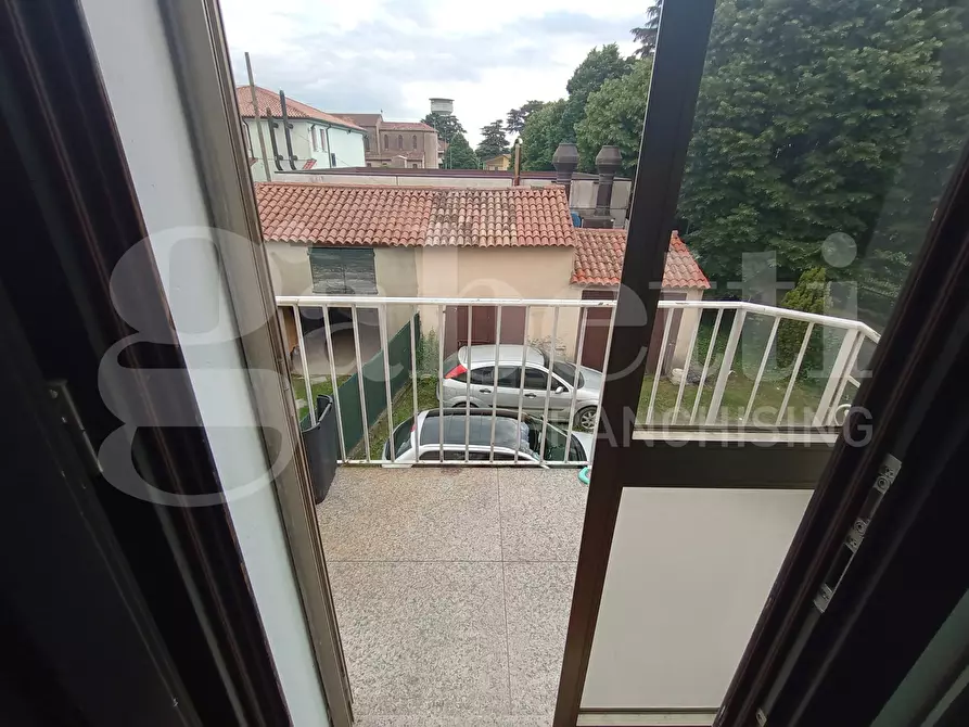 Immagine 6 di Appartamento in vendita  in Via Pegolotte  Via Marconi, 3 a Cona