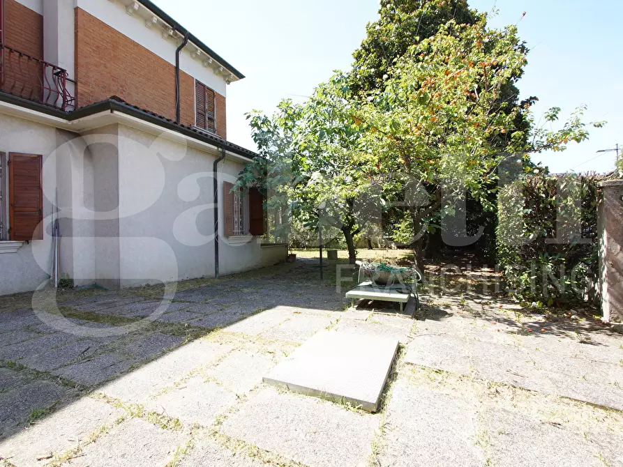 Immagine 8 di Villa in vendita  in Via Ca' Rossa, . a Venezia