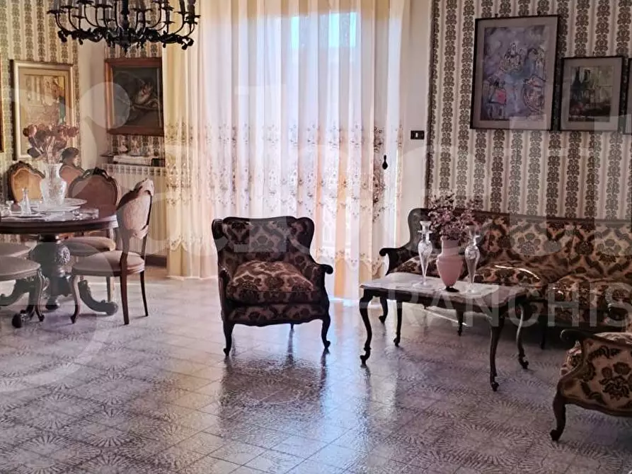 Immagine 5 di Appartamento in vendita  in Via Vittorio Veneto a Sant'arpino