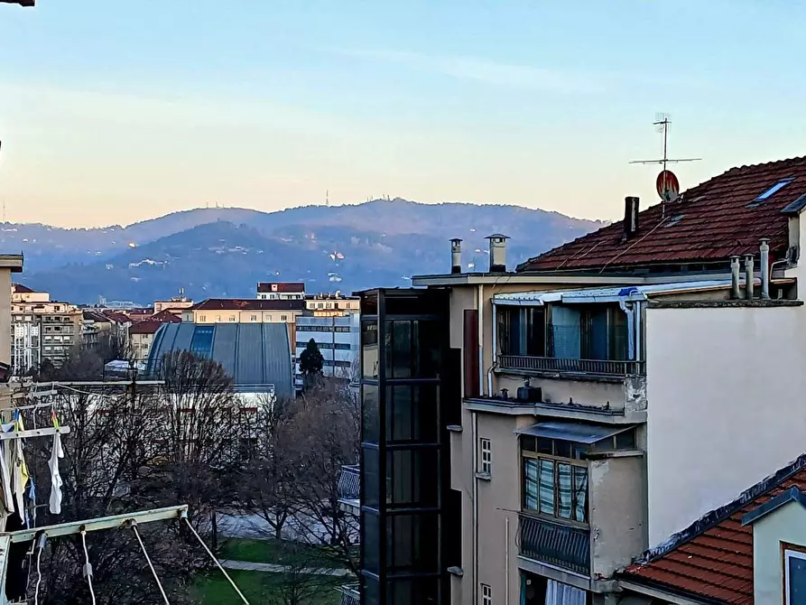 Immagine 40 di Appartamento in vendita  in Via TrinitÃ , 5 a Torino