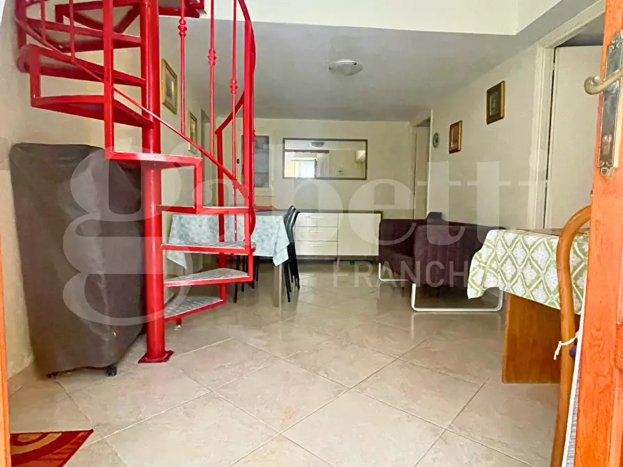 Immagine 4 di Appartamento in vendita  in Via Indipendenza, vico 13, 3 a Gaeta