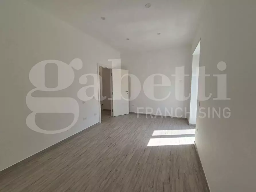 Immagine 26 di Appartamento in vendita  in Largo Cuparella, 15 a Torre Annunziata