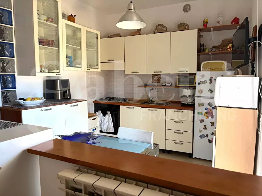 Immagine 8 di Casa trifamiliare in vendita  in Strada Valmontorio, 1512 a Latina