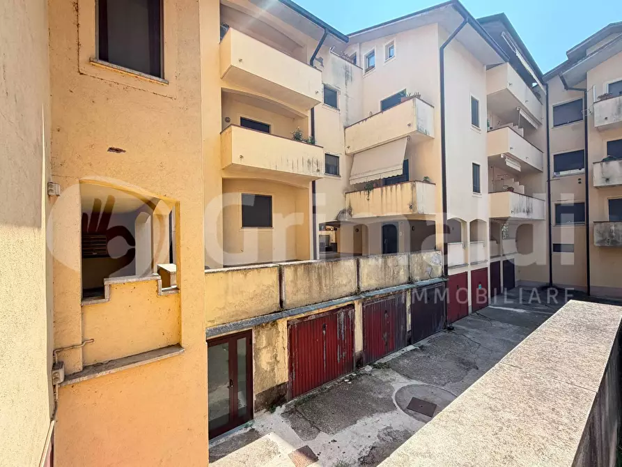Immagine 11 di Appartamento in vendita  in Via Ugo Foscolo, 11 a Sant'angelo Lodigiano