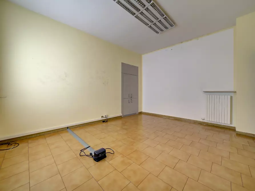 Immagine 15 di Ufficio in affitto  in Via LeinÃ¬, 24 a Torino