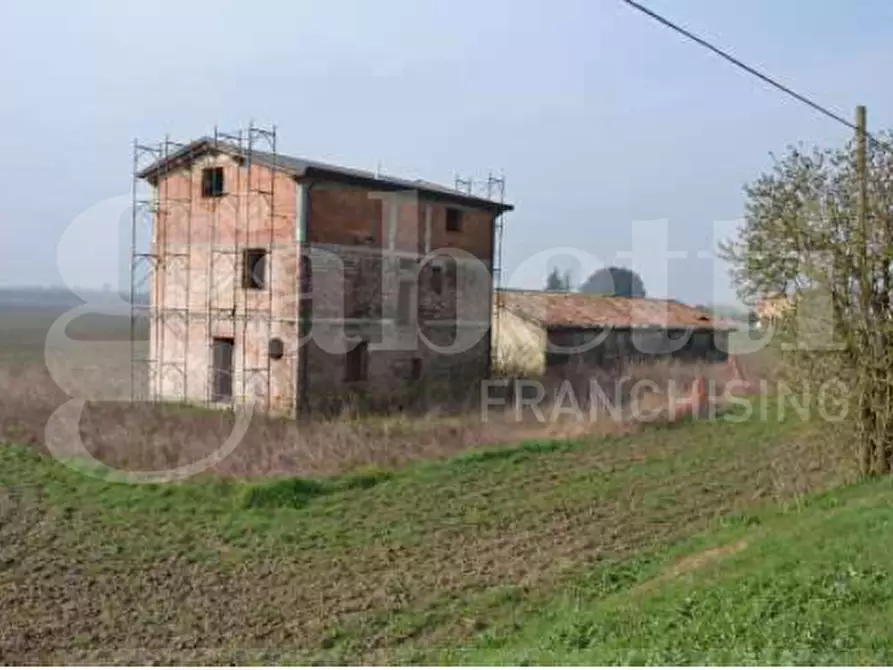 Immagine 1 di Rustico / casale in vendita  in Via Cavarzere, LocalitÃ  Ribasso, 6 a Cavarzere