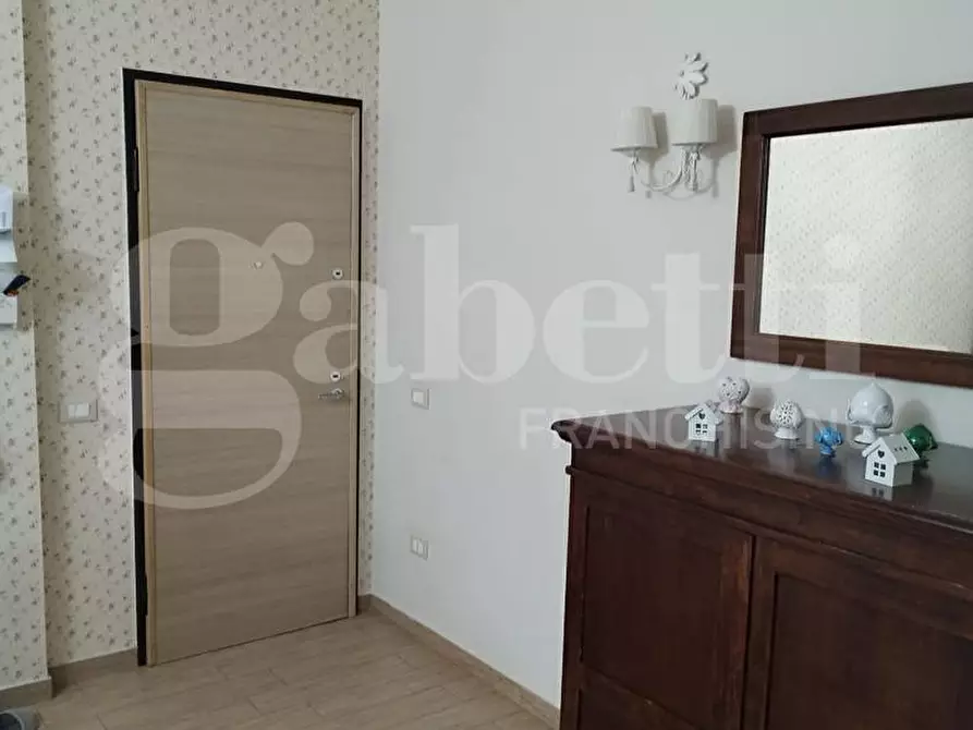 Immagine 12 di Appartamento in vendita  in Piazza SANDRO PERTINI, 5 a Taranto