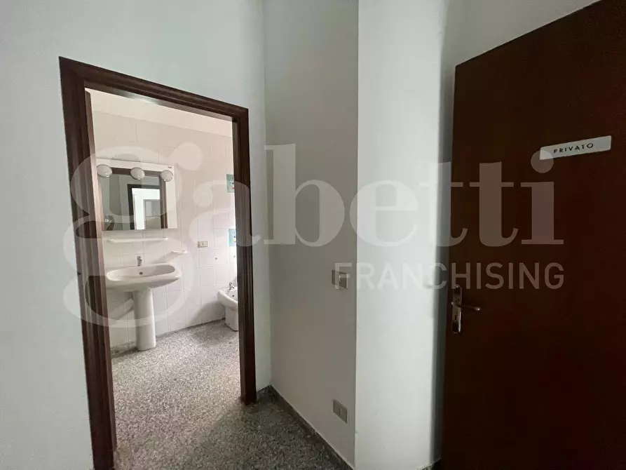 Immagine 16 di Ufficio in vendita  in Via gioacchino iacono, 33 a Comiso