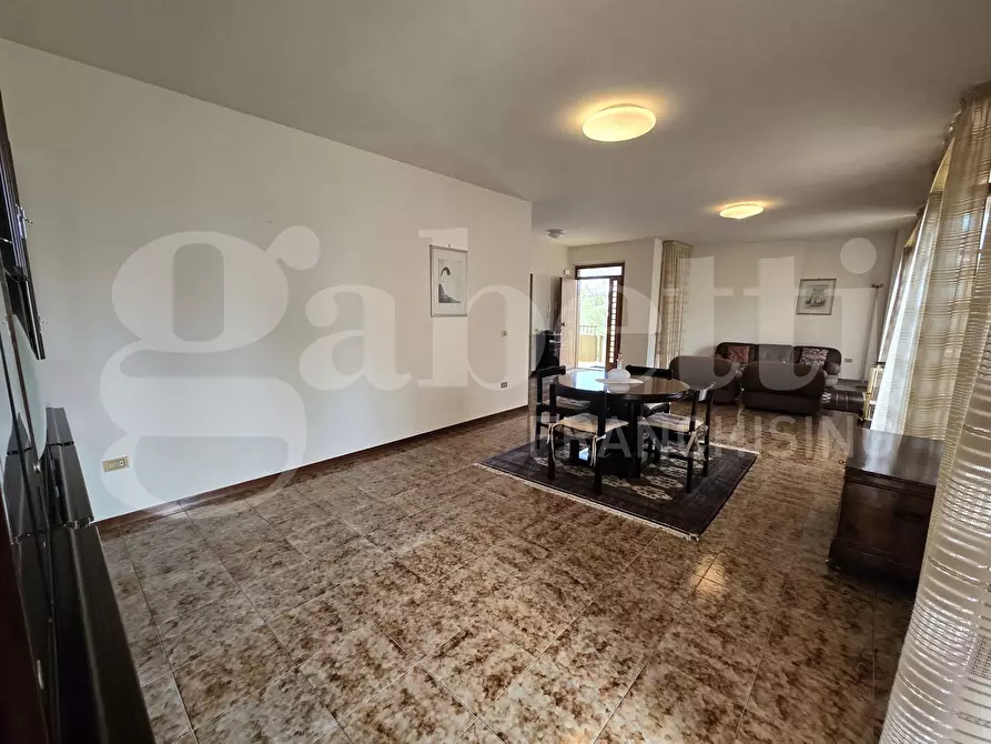 Immagine 17 di Villa in vendita  in Via SP13, snc a Sant'omero