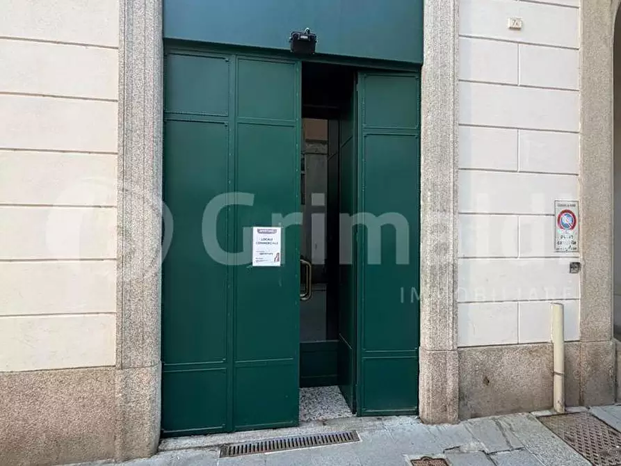 Immagine 1 di Negozio in vendita  in Corso GARIBALDI, 7A a Pavia