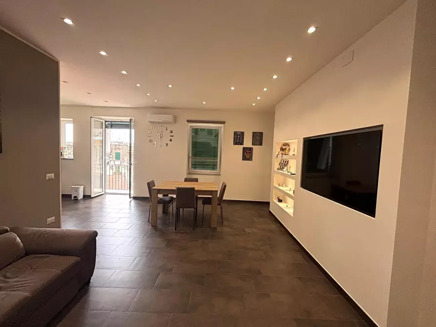 Immagine 7 di Appartamento in affitto  in Via Santa Maria Della Neve a Napoli