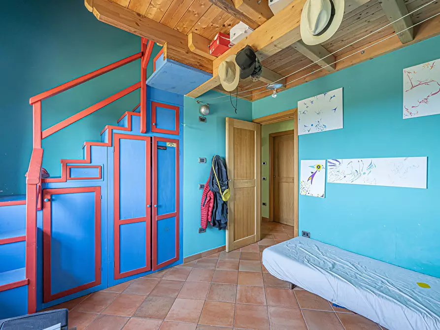 Immagine 13 di Villa in vendita  in Via Canale, 64 a Manziana