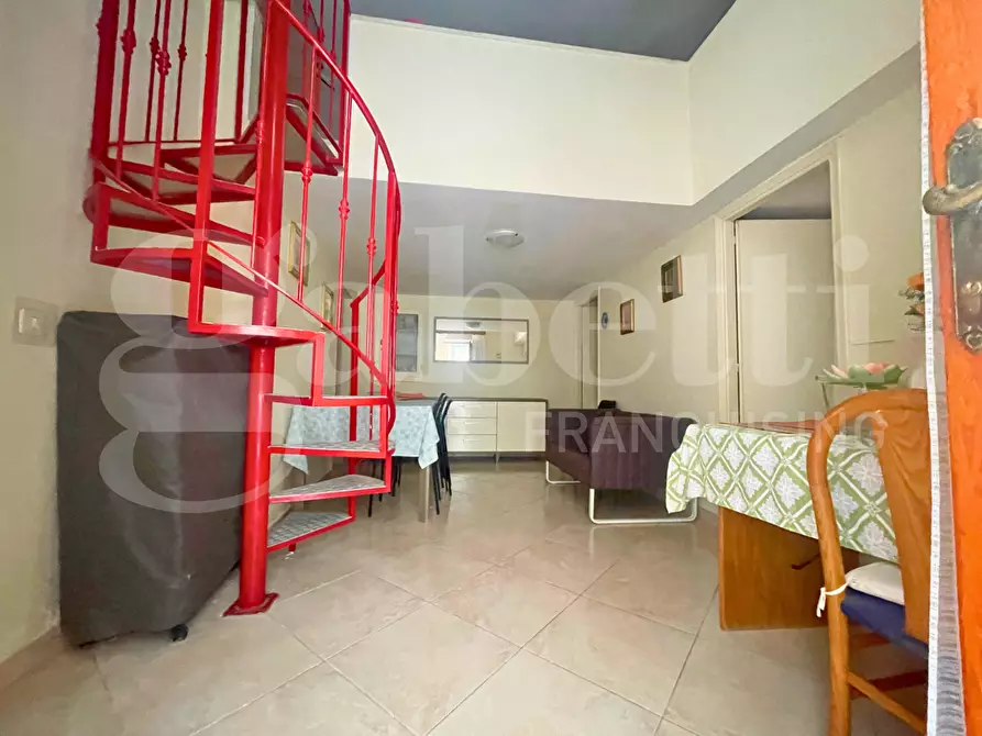 Immagine 5 di Appartamento in vendita  in Via Indipendenza, vico 13, 3 a Gaeta