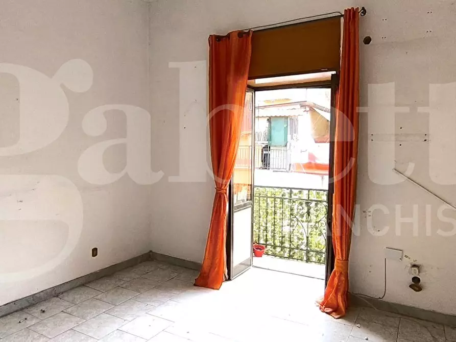 Immagine 7 di Appartamento in vendita  in Via Marigliano a Napoli