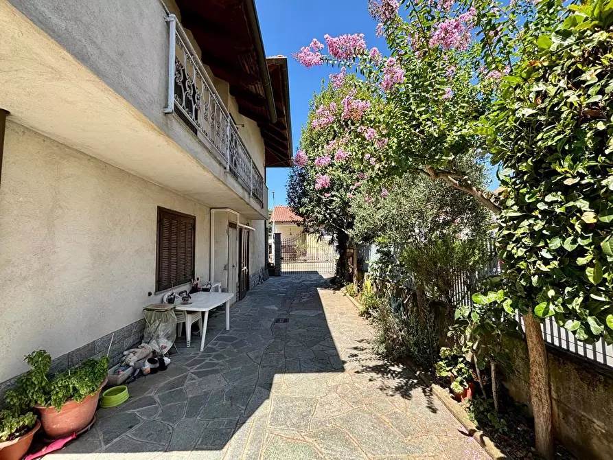 Immagine 32 di Appartamento in vendita  in Via Domenico Berti a Orbassano
