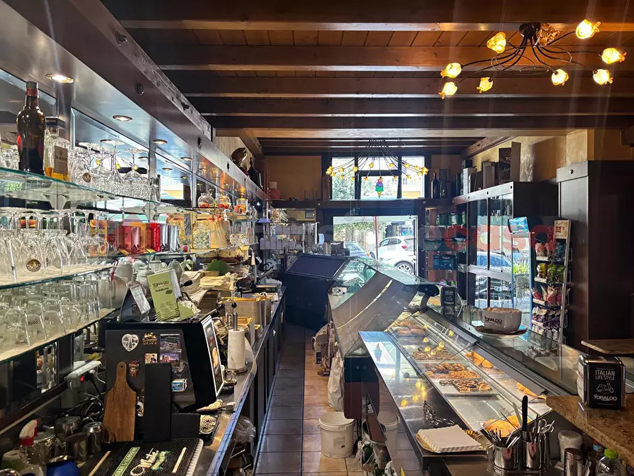 Immagine 15 di Attività commerciale in vendita  in Viale regina margherita, 13 a Anagni