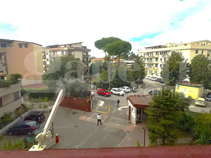 Immagine 12 di Appartamento in vendita  in Via via Francesco Marchesiello a Caserta