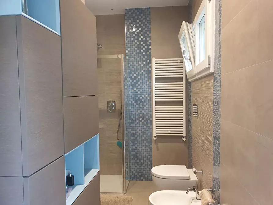 Immagine 14 di Appartamento in vendita  in Via G. FANELLI a Bari