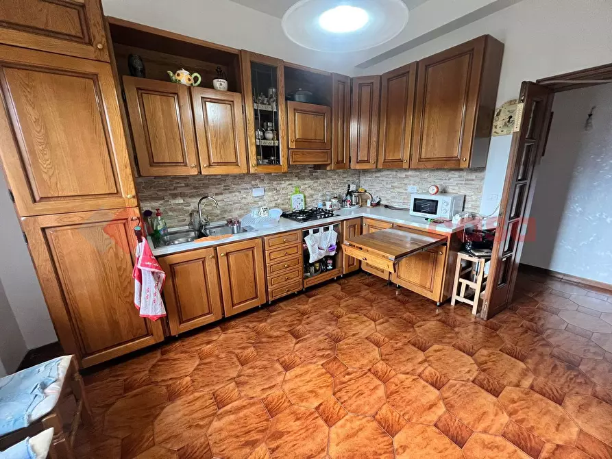 Immagine 2 di Appartamento in vendita  in Via clitunno a Spoleto