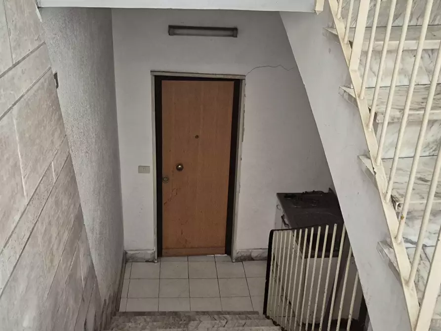 Immagine 31 di Magazzino in affitto  in Via aurelia, 125 a Roma