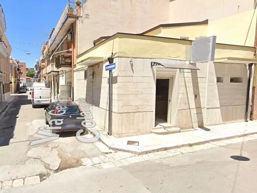 Immagine 11 di Negozio in affitto  in Via COLANGELO a San Severo
