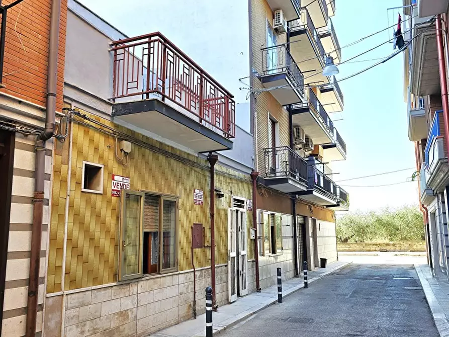 Immagine 2 di Appartamento in vendita  in Vico Castelnuovo a San Severo
