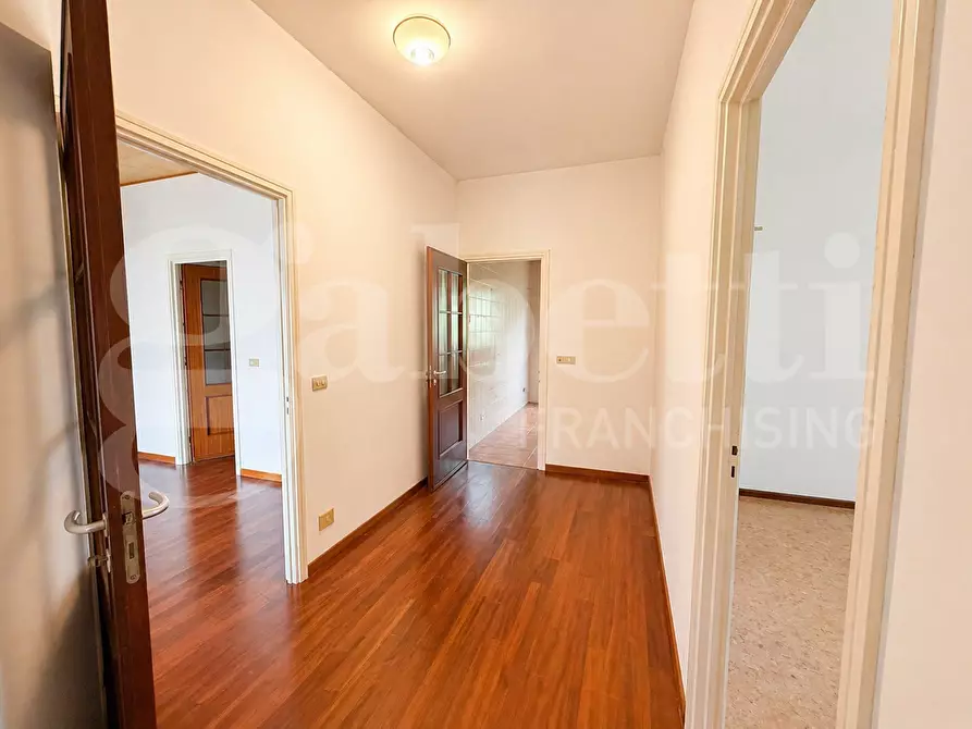 Immagine 16 di Appartamento in vendita  in Strada Maddalena, 19 a Moncalieri