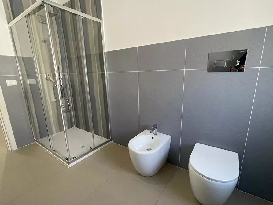 Immagine 8 di Appartamento in vendita  in Viale Teracati, 23 a Siracusa