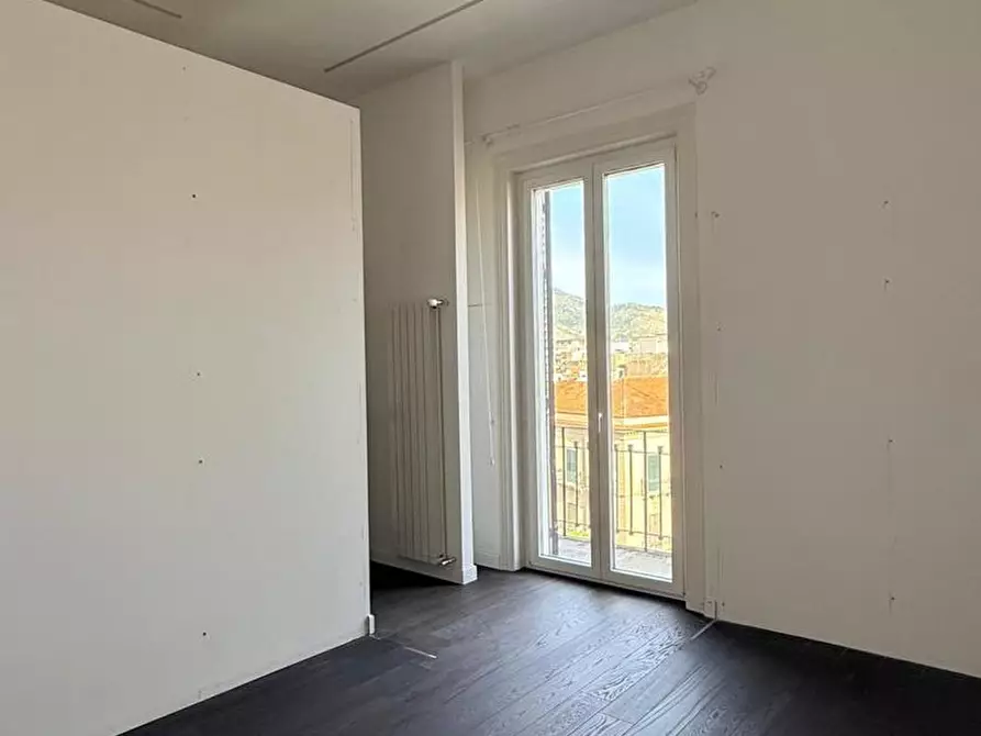 Immagine 30 di Attico in vendita  in Via Houel, 4 a Palermo