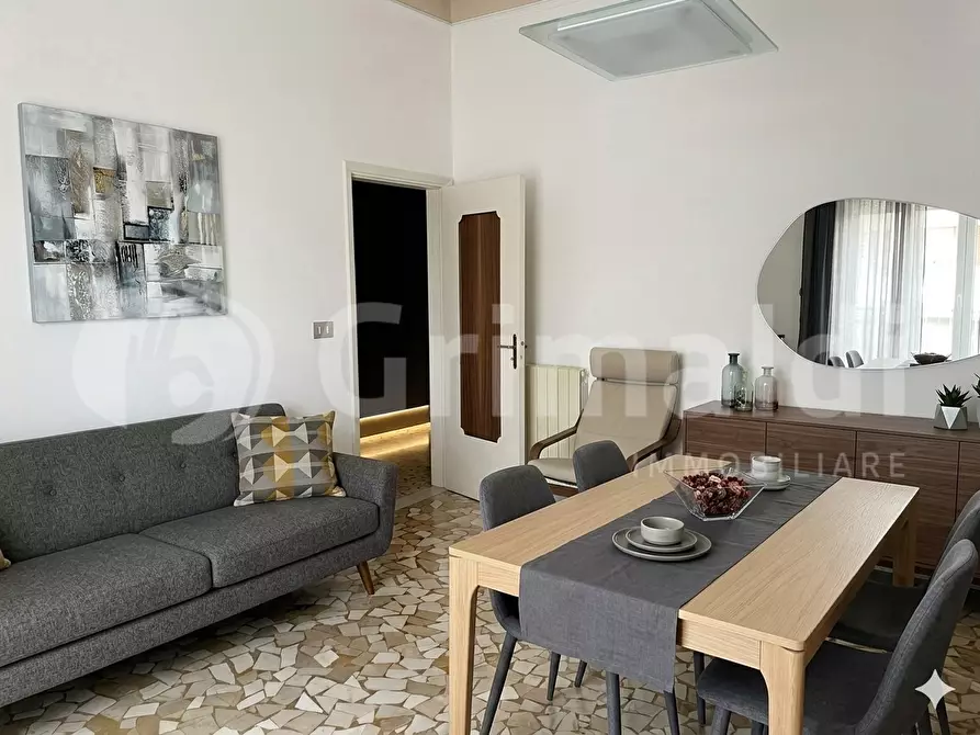 Immagine 4 di Appartamento in vendita  in Via GAROSI, 51 a Massa