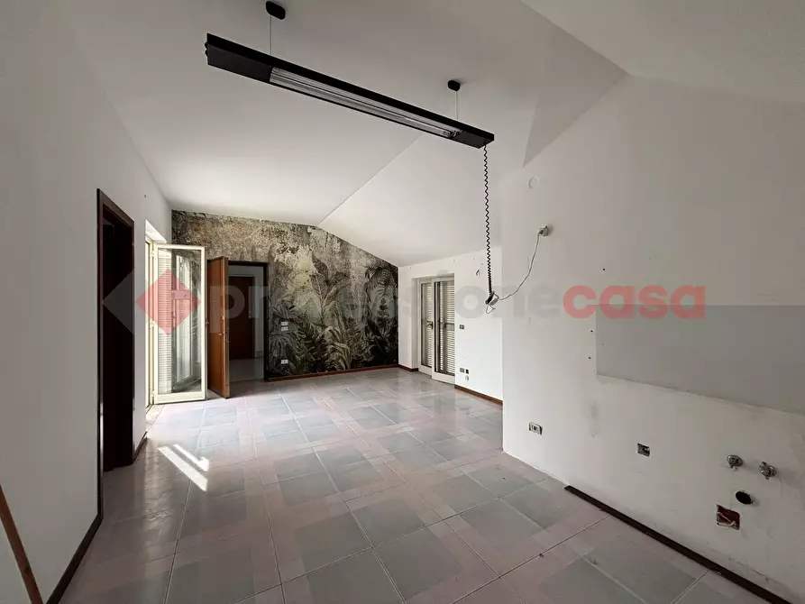 Immagine 3 di Ufficio in affitto  in Corso appio, 26 a Capua