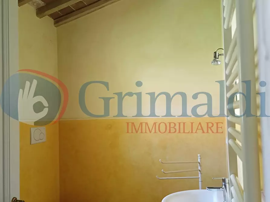 Immagine 24 di Palazzo in vendita  in Strada San Marco-Cenerente a Perugia