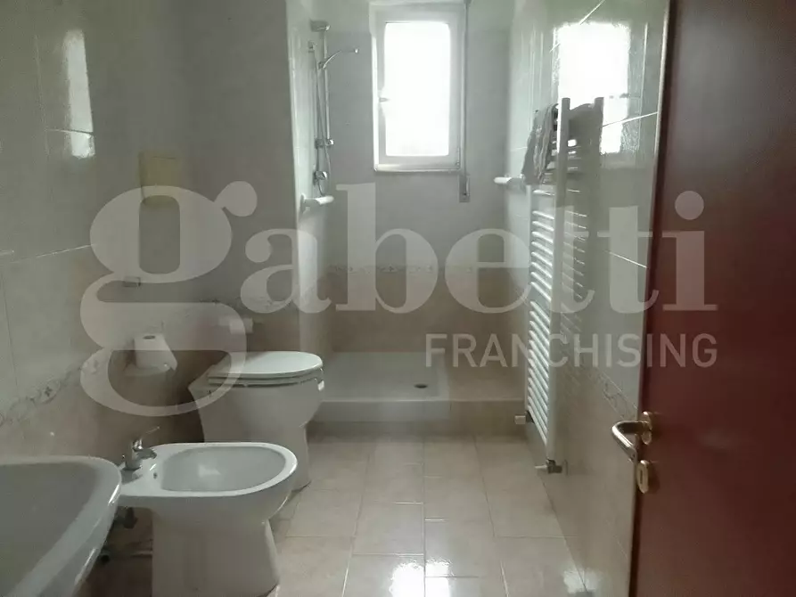 Immagine 8 di Appartamento in vendita  in Via GIACOMO LEOPARDI, 58 a Taranto