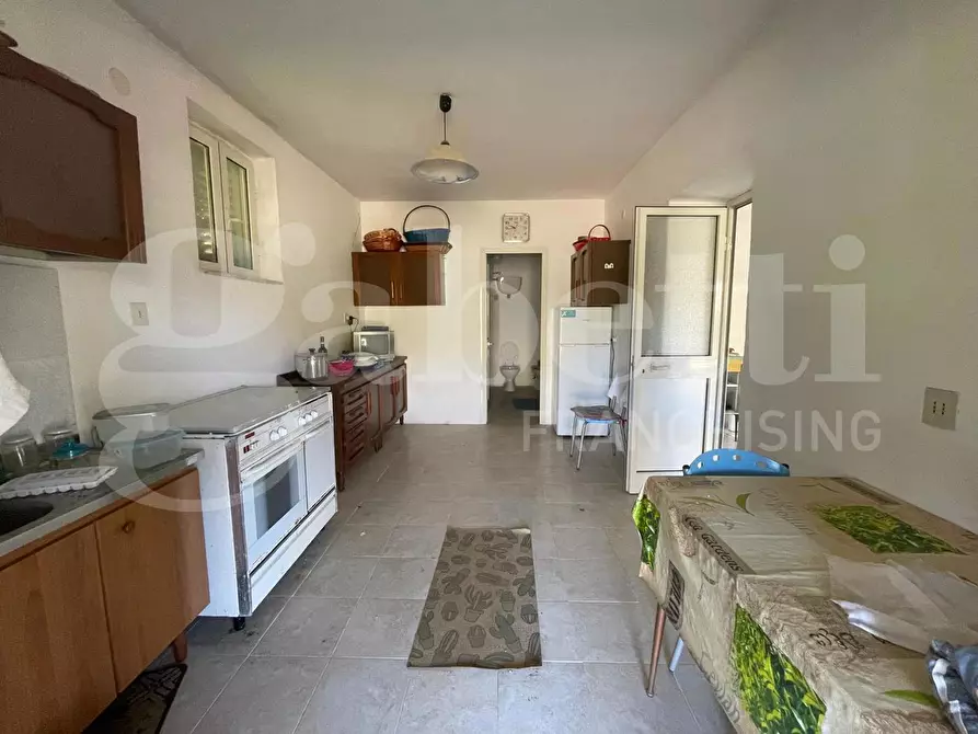 Immagine 4 di Appartamento in vendita  in Via Sant' Agostino, s.n.c. a Gaeta