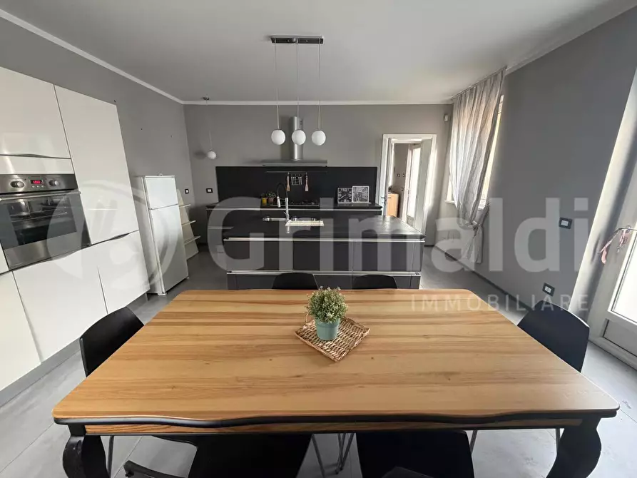 Immagine 6 di Casa indipendente in vendita  in Via UMBERTO I, 30 a Inverno E Monteleone