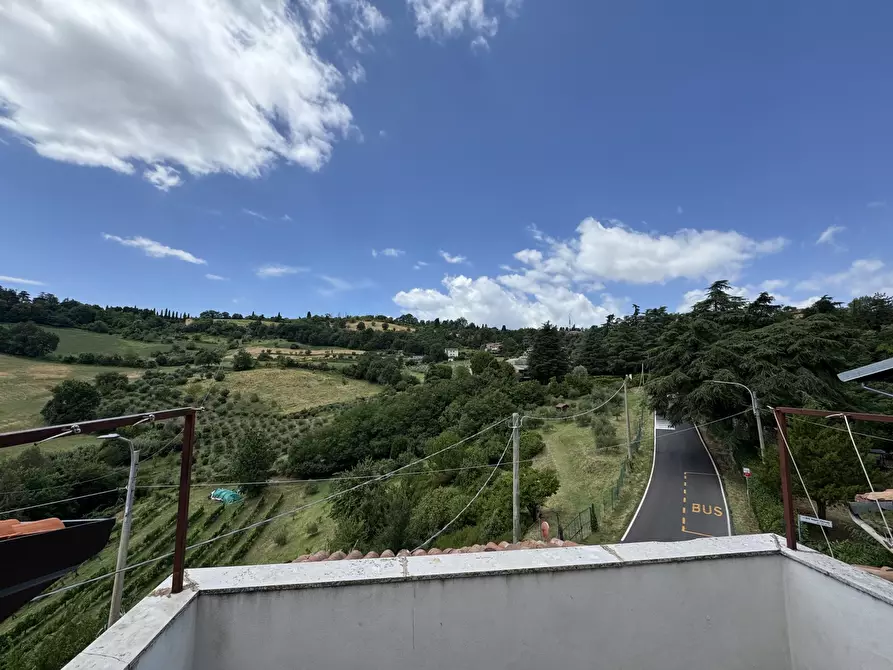 Immagine 3 di Appartamento in vendita  in Via dell'Angelo Custode, 19 a Bologna