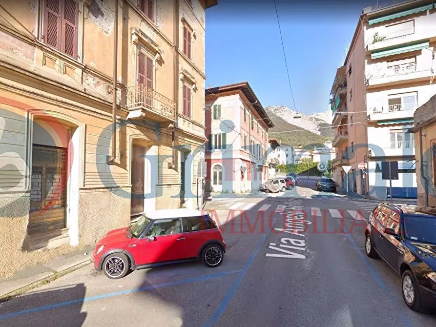 Immagine 16 di Ufficio in vendita  in Via Pelliccia, 2 a Carrara